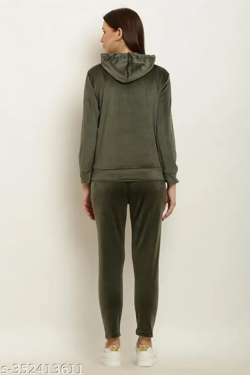 Comfy velvet truck suit by Aliyafashion, long-sleeved Mehendi top, Indian origin