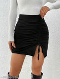 Black skirt with high waist and slit on side