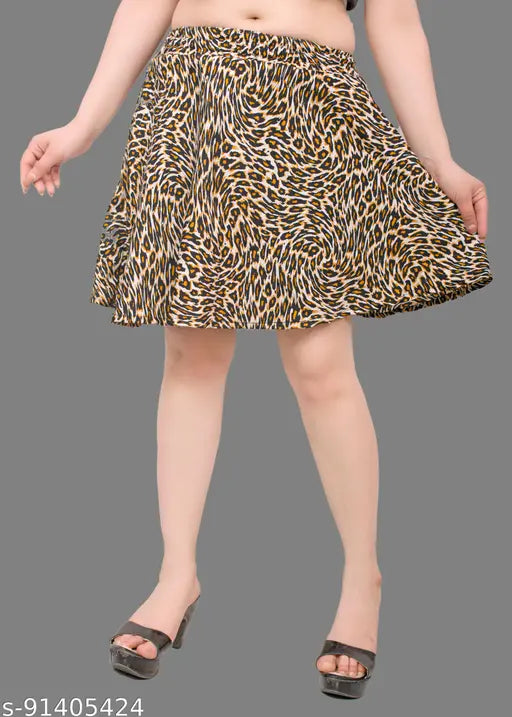 Polycrepe mini skirt with high waist and leopard print design