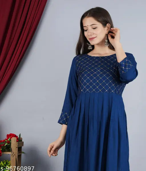 Rayon petite kurti, solid combo, three-quarter sleeves, Indian fashion on mannequin (M: 38", L: 40", XL: 42", XXL: 44")