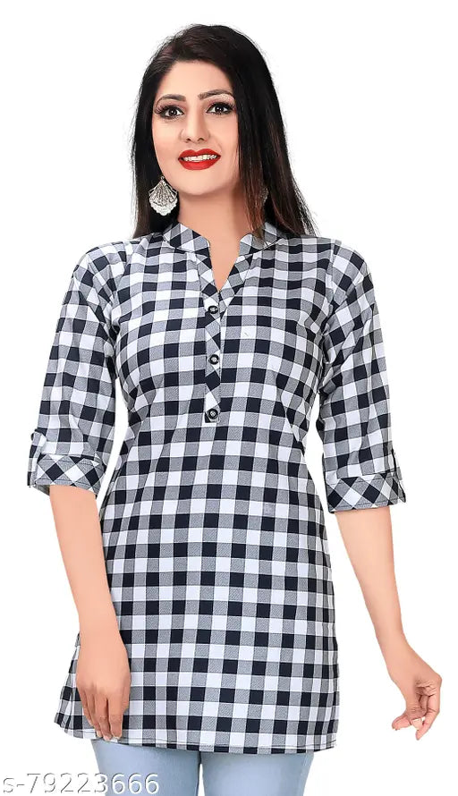 Checked cotton-blend three-quarter sleeve top for women, India origin