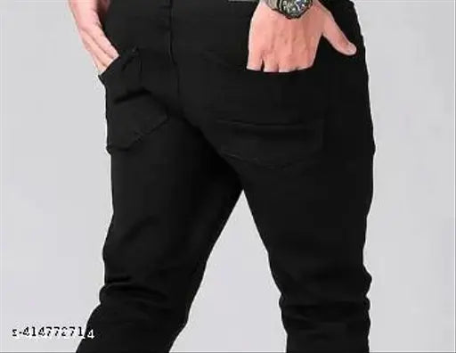 Black knee-cut denim jeans, solid pattern, perfect fit for men's casual wear