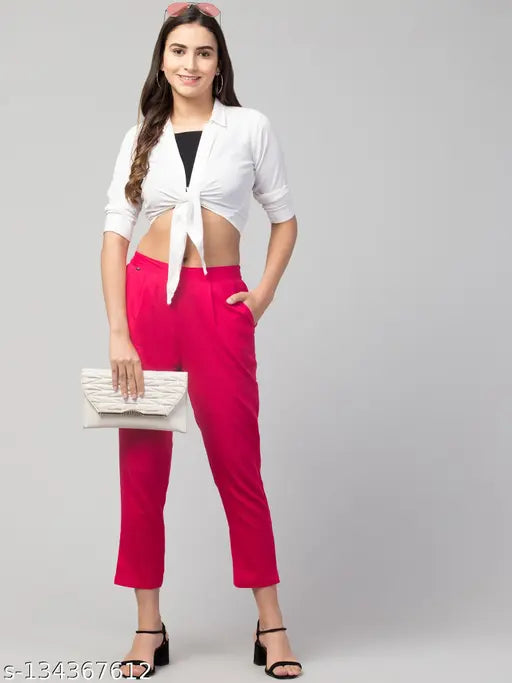 Solid pink cotton casual pants with double pockets, regular fit