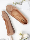 Synthetic leather printed bellies, two-tone slip-on ballerinas for women and girls on TPR sole. Comfortable design with extra cushioned footbed and mesh lining. VLANCO trend