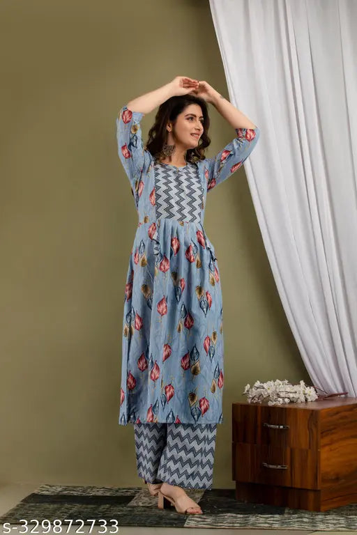 Printed cotton kurta set with palazzos, three-quarter sleeves, Indian origin