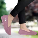 Textured synthetic ballerinas, trendy premium Bellies for women (size IND-7), slip-on footwear