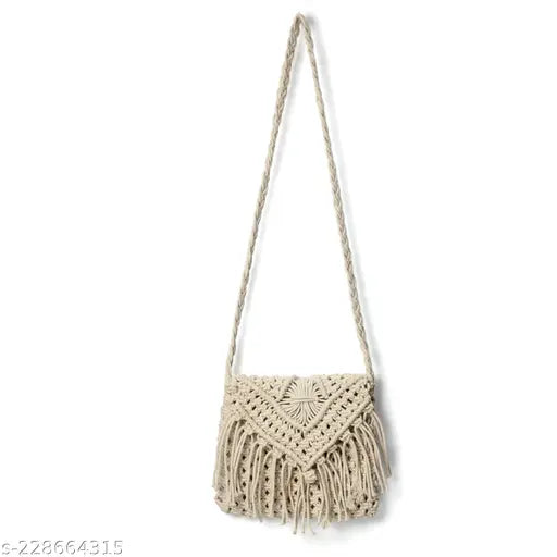 Handmade macramé purse, woven design, crossbody style, suitable for summer, beach-inspired accessory
