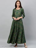 Dark green Mughal printed rayon slub fabric Anarkali for women, perfect for everyday ethnic wear. Rayon three-quarter sleeves, India origin