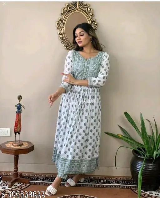 Green rayon kurta pant set, printed Nyra cut design, TANA BANA brand, three-quarter sleeves