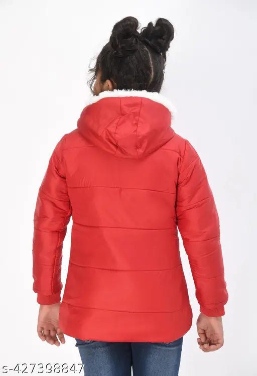 Red jacket with zip closure, child's size, buttoned pockets