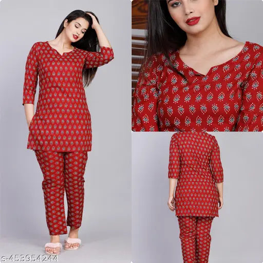 Woman's long-sleeve cotton night suit, black and red paisley pattern