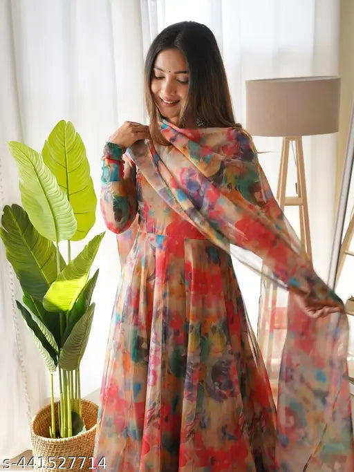Trendy, designer-inspired printed tabby organza kurta set with pants for girls in bold red color