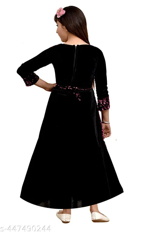 Linens three-quarter sleeve print party dress for kids (3-4yrs, bust 22in, length 26in), Indian made