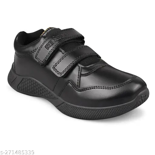 Tway school shoes, black, Velcro closure