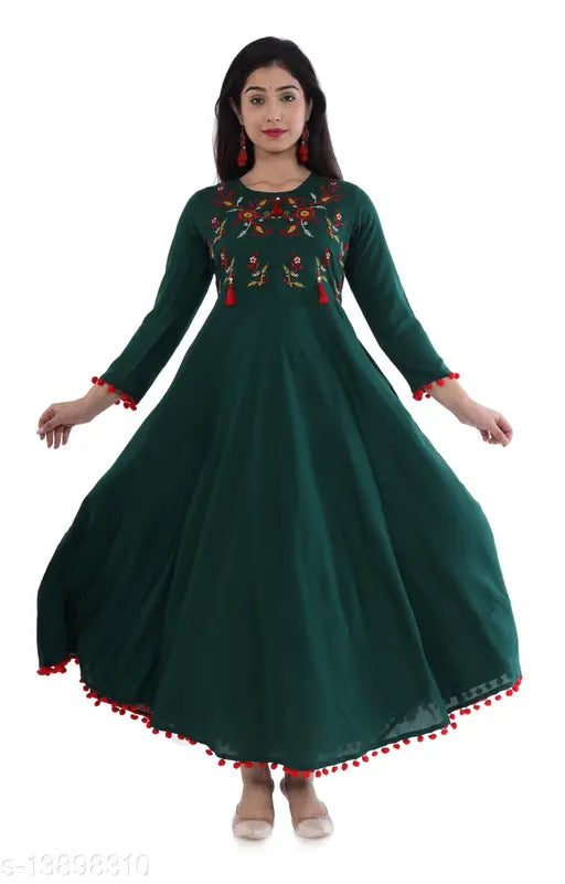 Rayon embroidered kurta with three-quarter sleeves, Indian traditional clothing for women in various sizes
