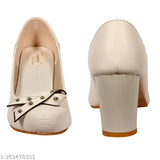 Synthetic leather, pointed toe pumps with belly tassels and embossed pattern - Gripex Women's casual ballerinas