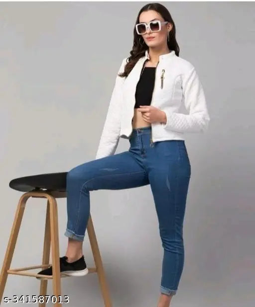 Stylish white wool quilted jacket with 2 zippers for women, close-up view