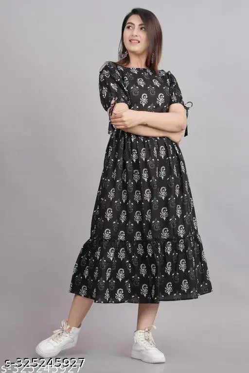 Womens black and white printed cotton bagru style kurta with long sleeves