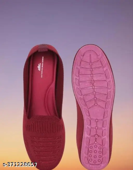 Textured mesh FLYNET Mehroom loafers, slip-on ballerinas for all-day comfort and versatile wear in various seasons. Kid-friendly, easy to clean, and perfect gift. Available in sizes IND-4, 5, 6, 7 (India). Crafted with quality materials in India