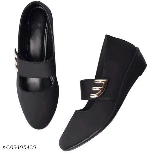 Black leather 120BLACK women's shoes with a buckle detail.