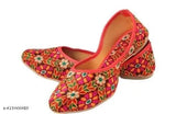 Women's stylish bellies, textile solid-patterned Indian clothing for sizes IND-4 to IND-9