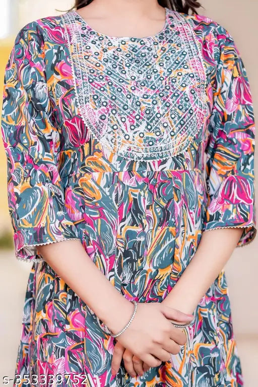 Floral print Rayon Anarkali kurti, three-quarter sleeves, hand-screened rayon fabric, Indian traditional dress on mannequin