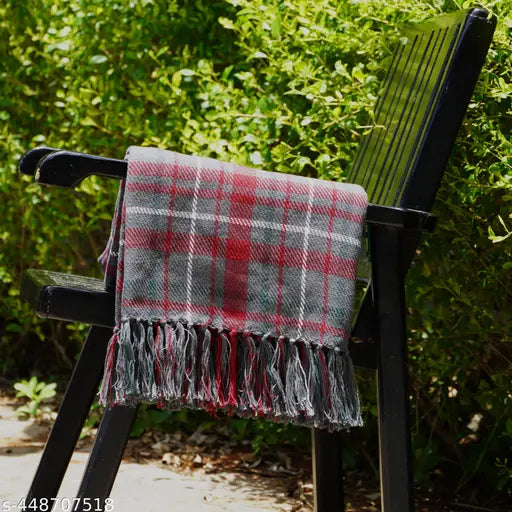 Christmas red & grey woven cotton net throw with checked pattern, elegant border design