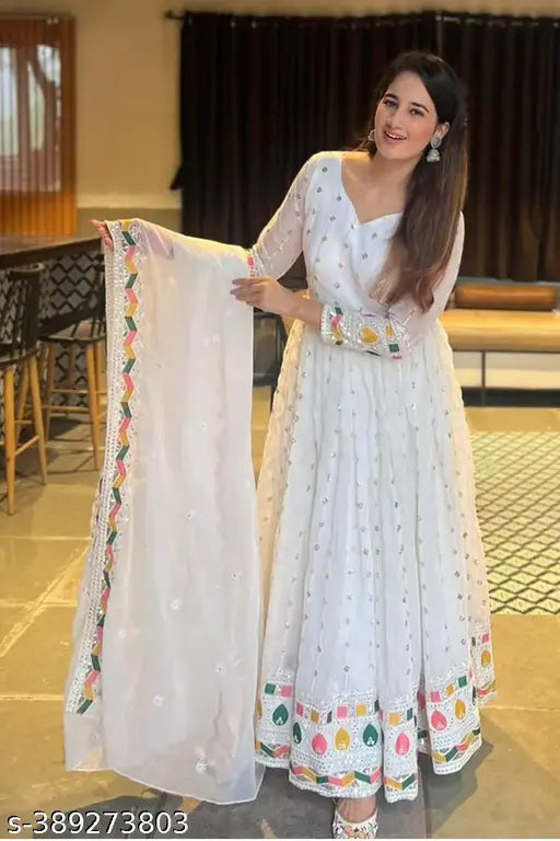 White embroidered anarkali kurta pants set with dupatta