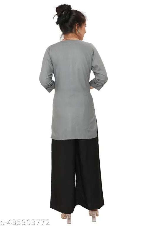 Rayon short kurti and palazzo set, pack of 2 in various sizes, printed ethnic wear for women