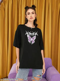 Large, graphic printed T-shirt for women