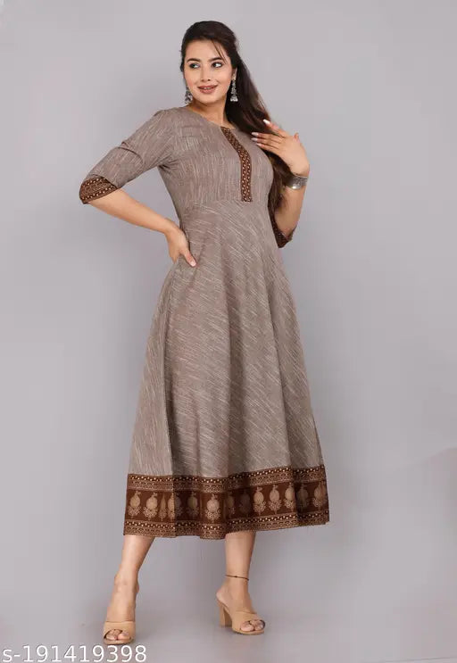 Wool Anarkali Kurti, printed chinkenkari design, three-quarter sleeves. Single kurti available in multiple sizes from S to XXXXL. Indian-origin Anarkali style flare with round neck, ideal for long-lasting elegance