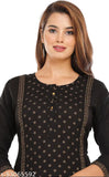 Black kurta with floral embroidery, short sleeves, straight cut