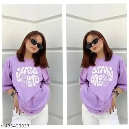 Oversized lavender cotton t-shirt with fabric sinker design, biowash