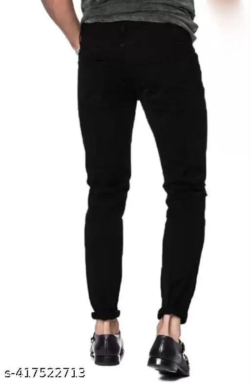 Men's black stretchable slim fit knee-cut jeans - denim, solid, size 28/30/32, made in India (closely fitted on model)