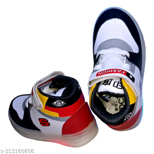 Fashionable fancy kids casual light shoes boys shoes featuring LED lights, black with white sole and laces