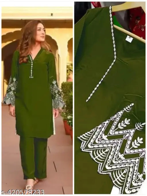 Rayon Chitrarekha Pretty Women's Kurta Sets with matching pants, solid net pattern for couples, sizes M-XXXXL