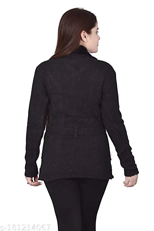 Black woolen colorblocked hooded sweater for girls winter wear, stylish and comfortable, perfect for everyday fashionable winter clothing. Made by Rahima Garments, origin India