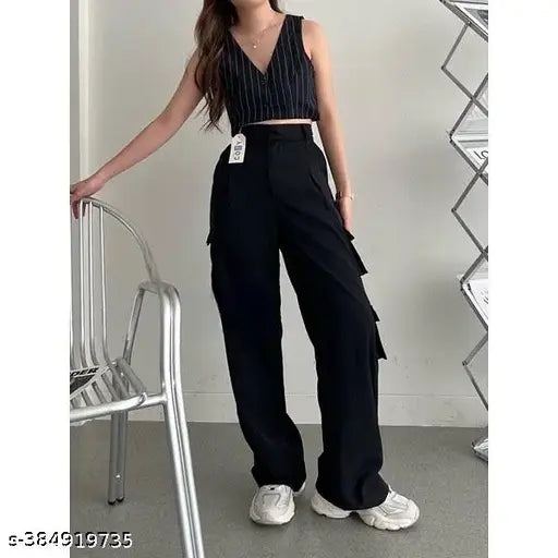 HighBuy black wide-leg trousers with pockets