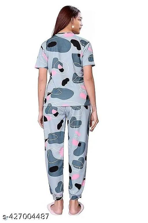 Gray Cotton Lycra Tie-Dye Women's Pajama Set - Comfortable lounge wear for all seasons, featuring a no-fly design with deep pockets. Made in India