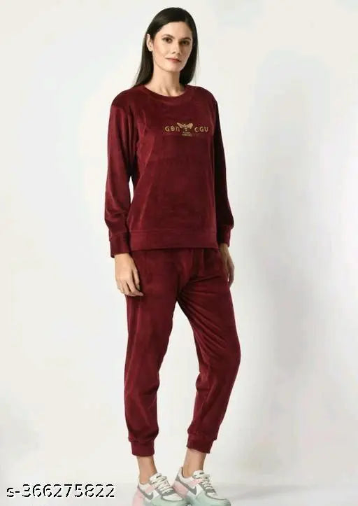 Velvet night suit SS, super comfortable winterwear for women in solid design, India-made pyjamas with long sleeves and matching sizes M, L, XL