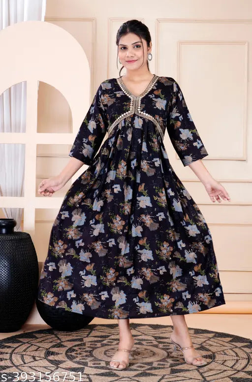 Rayon printed black Aliya cut flared kurta, three-quarter sleeve length, Indian ethnic women's fashion on mannequin