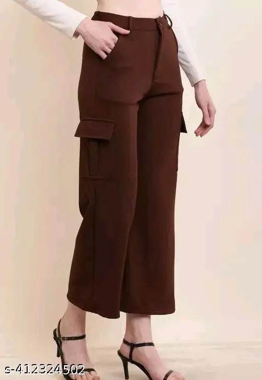 Cream denim high-rise cargo pants for woman, four pocket design, casual and formal wear, stretchable fit