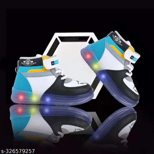 Black and white fashion sneakers with glow-in-the-dark elements for kids, suitable for outdoor activities and running, featuring LED lights