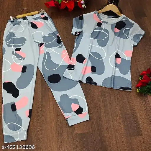 Blush printed women's top and shorts nightsuit/dress, crepe fabric, sleeveless, low price. Made in India