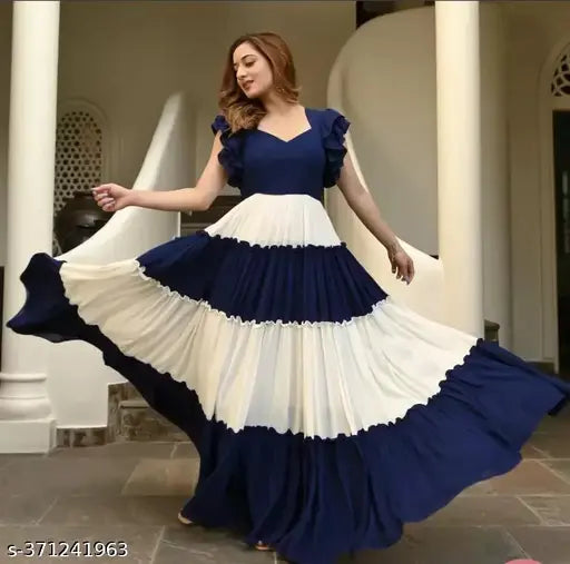 Blue and white skirt with ruffles