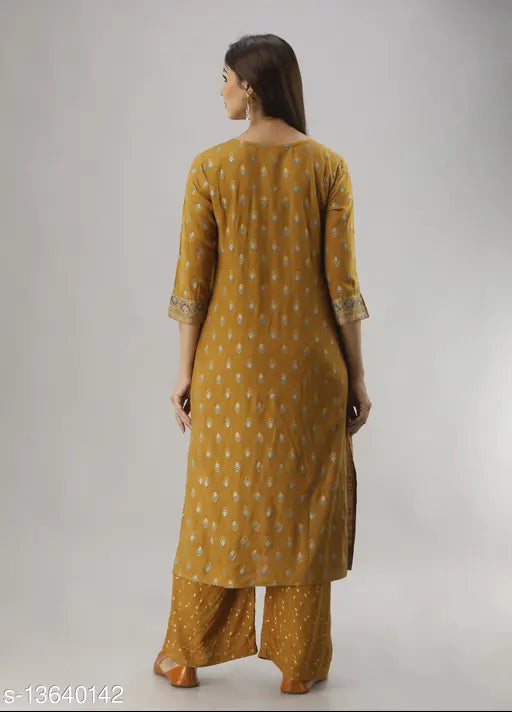 Women's Rayon Slub Printed Long Kurti with Palazzos, rayon slub set for women in various sizes, featuring three-quarter sleeves and a printed pattern