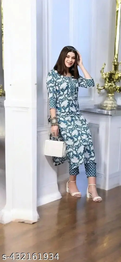 Printed three-quarter sleeve kurta with palazzos, Indian fashion top & bottom wear set for women