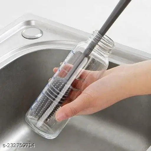 Stainless steel 500ml water bottle for fridge, kids (silver, leak-proof). Long-handled silicone brush included for easy cleaning. Made in India