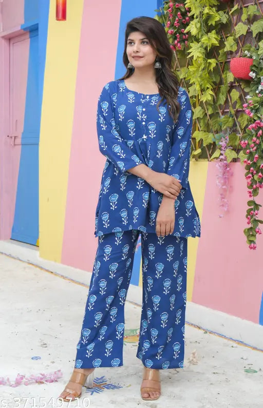 Designer rayon print night dress for women, three-quarter sleeves, sizes S-XXXL