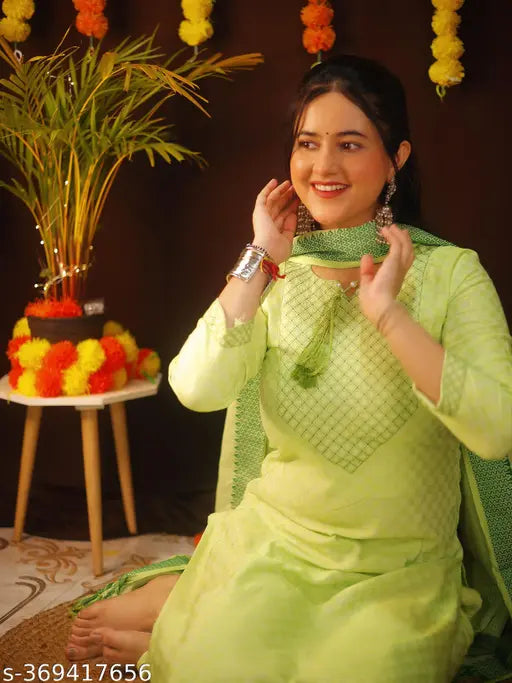 Green silk kameez pant set with matching dupatta women's fashion